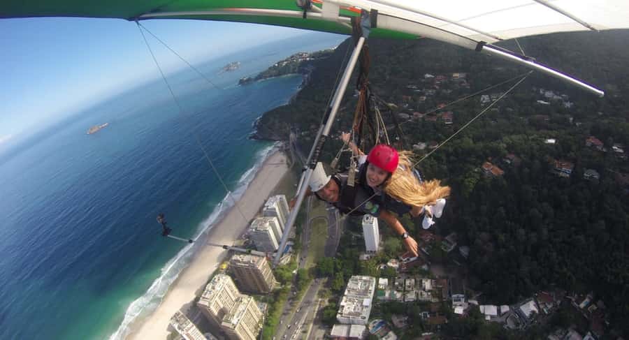 Rio de Janeiro: Hang Gliding or Paragliding Flight - What the $237 price really covers