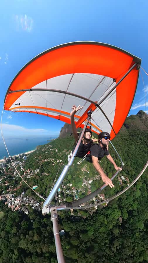 Rio de Janeiro: Hang Gliding or Paragliding Flights - Who should book this Rio flight?