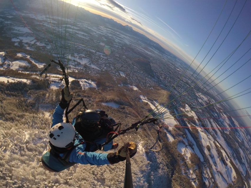 Salzburg like an eagle: tandem paragliding from Gaisberg - What happens during the first 15 minutes