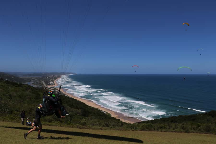 Sedgefield: Standard Tandem Paragliding Flight - Safety, comfort, and the small-group setup
