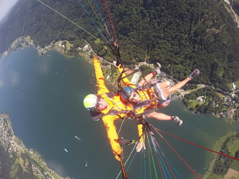 Tandem flight: Paragliding panorama tandem flight - The landing back beside Lake Ossiach