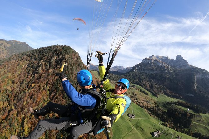 Tandem Flight Zurich-Engelberg - Meeting in Lucerne and getting ready to fly