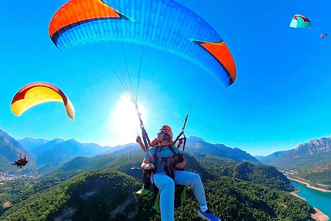 Tandem paraglider in the Pyrenees (Panticosa) + Video of the flight - From the meeting point to the launch site