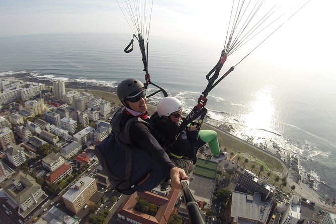 Tandem Paragliding Cape Town Experience TABLE MOUNTAIN PARAGLIDE - Gliding over Cape Town toward Sea Point