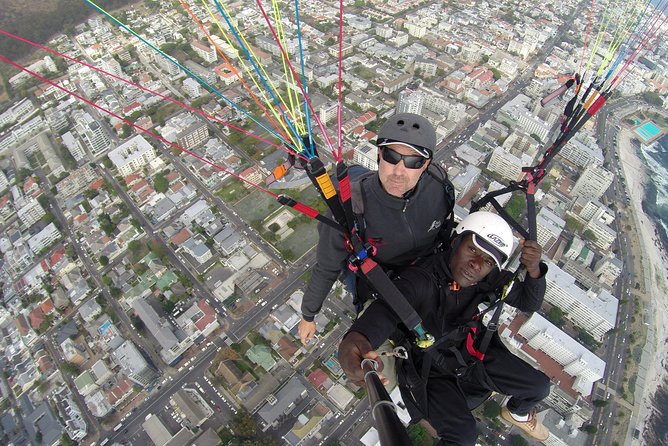 Tandem Paragliding Cape Town Experience TABLE MOUNTAIN PARAGLIDE - What the R400 photo package adds