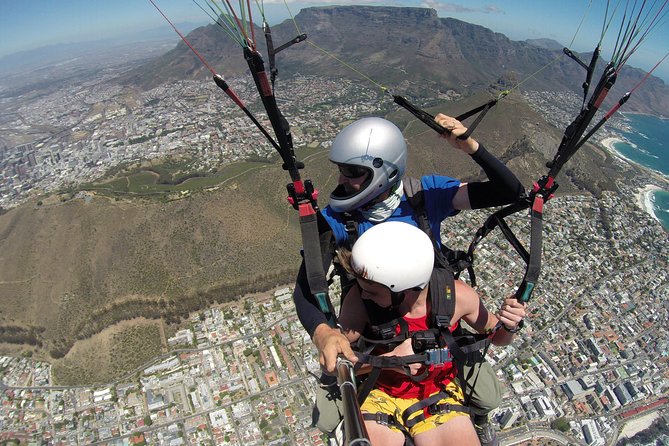 Tandem Paragliding Cape Town Experience TABLE MOUNTAIN PARAGLIDE - Is $102.95 fair for the experience?