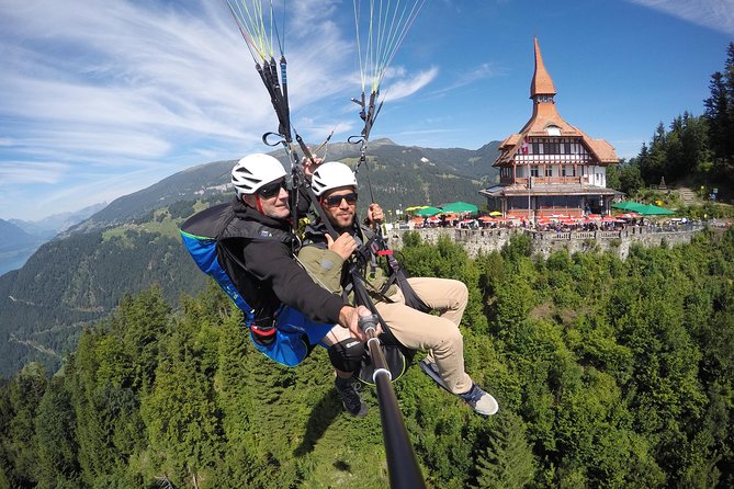 Tandem Paragliding Experience from Interlaken - What to pack and how to plan the day