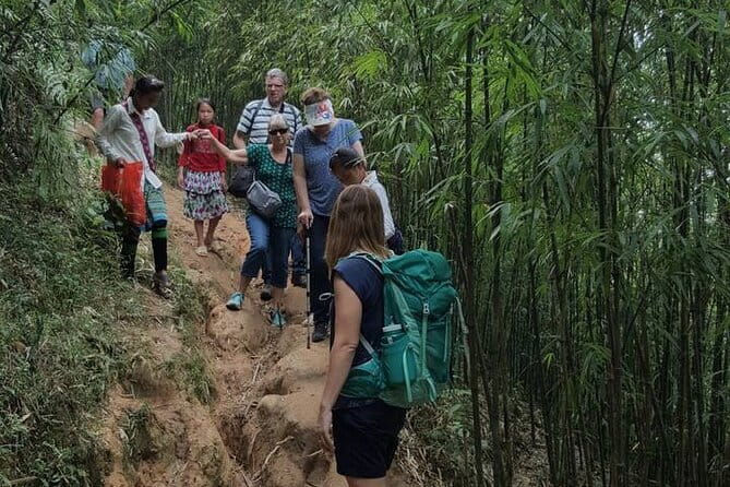 Tandem Paragliding Experience in Hanoi - The guides and the human side of the flight