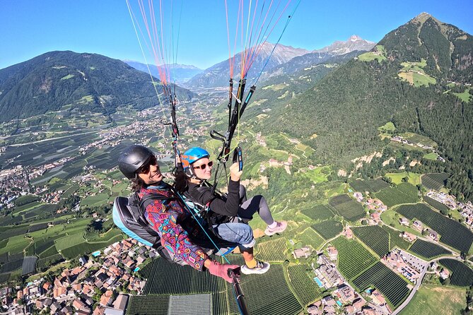 Tandem Paragliding Flight in Dorf Tirol, Merano - Taking off above Dorf Tirol
