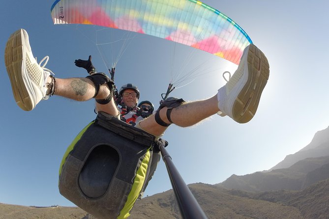 Tandem Paragliding Flight in South Tenerife - The takeoff: a few quick steps