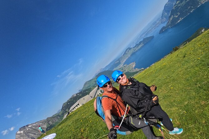 Tandem Paragliding Flight in the Lucerne Region - Photos, video, and the real price