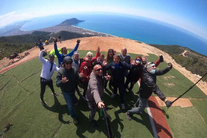 Tandem Paragliding from Antalya to Alanya - Who will enjoy this most