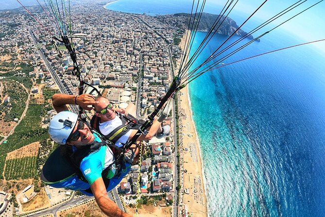 Tandem Paragliding in Alanya with Professional Licensed Pilots - Landing beside Cleopatra Beach