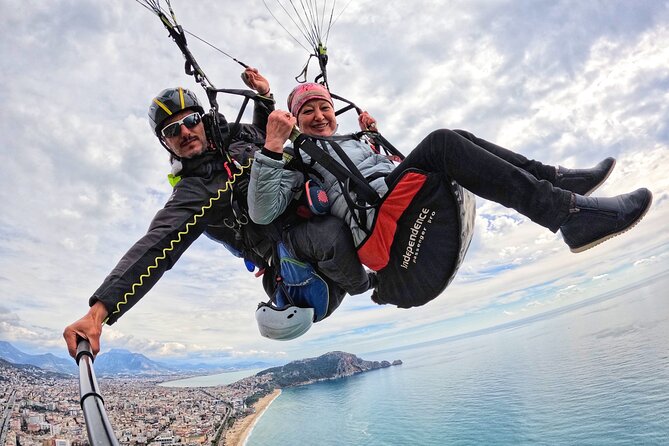 Tandem Paragliding in Alanya with Professional Licensed Pilots - Who Will Enjoy This Most?