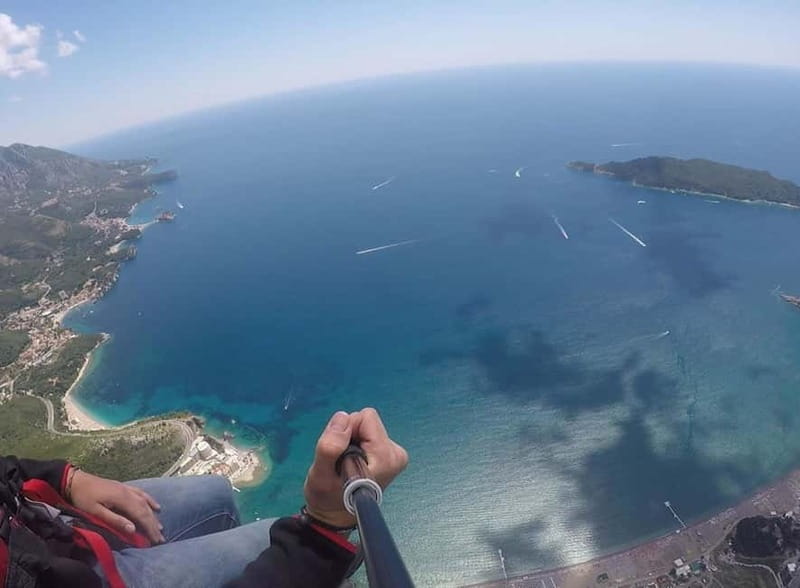 Tandem Paragliding in Budva with Expert Pilots/All-inclusive - Transfers, waiting, and the real time commitment