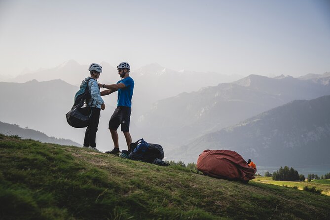 Tandem Paragliding in Interlaken - What the Interlaken flight is really like