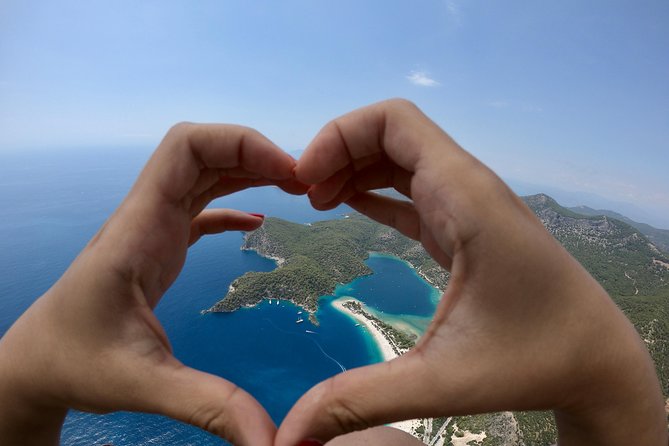 Tandem Paragliding Over The Blue Lagoon in Fethiye - Flying over Ölüdeniz from Babadağ Mountain