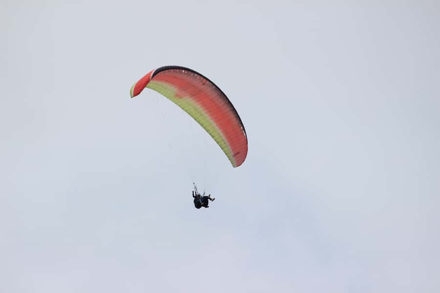 Tandem Paragliding with Free GoPro Footage from Nairobi - From Nairobi traffic to open Central Kenya skies