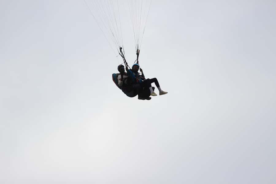 Tandem Paragliding with Free GoPro Footage from Nairobi - What the 15-minute briefing tells you