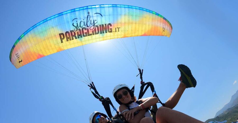 Taormina: Paragliding Tour with Instructor and GoPro Video - The team’s personal touch