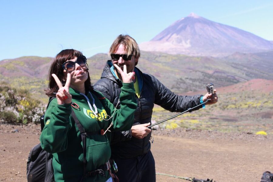 Tenerife: Acrobatic Paragliding Tandem Flight - Who will enjoy this flight most