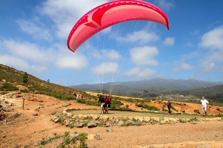 Tenerife: Paragliding Flight - Safety comes before the view