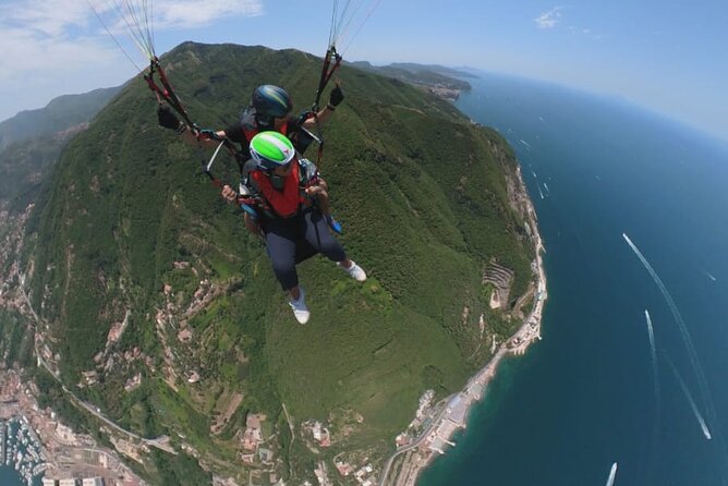 Two-seater paragliding Amalfi and Sorrento Coast Monte Faito - Leaving the coast behind at Monte Faito