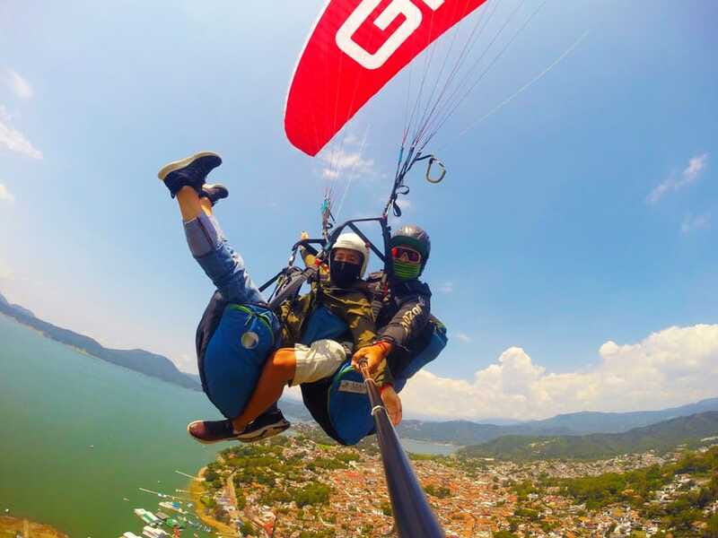 Valle de Bravo: Paragliding flight - Weather is part of the schedule
