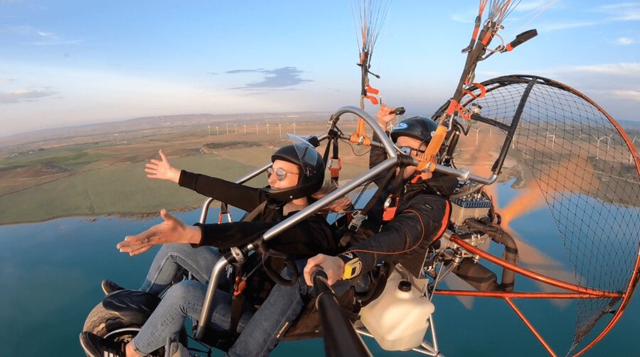 Zaragoza: Aragonese Paragliding Experience - What happens with Cierzo Flight